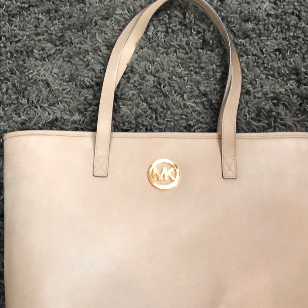 Michael Kors bag